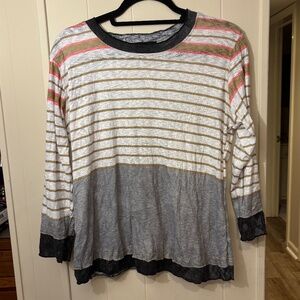 David Cline - cute crinkle top - XL